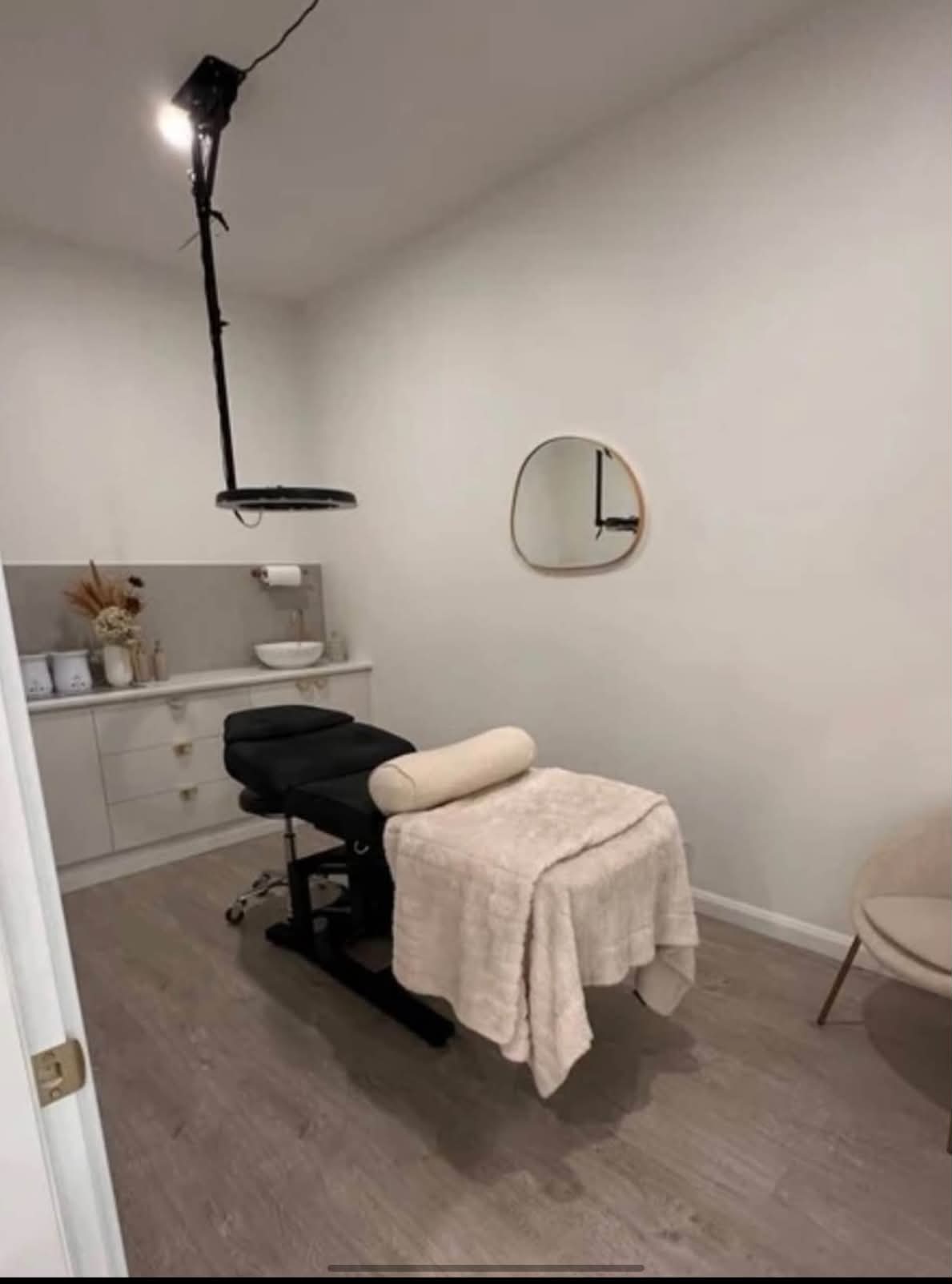 Sublime Aesthetics Clinic treatment room inside Kashmiah salon